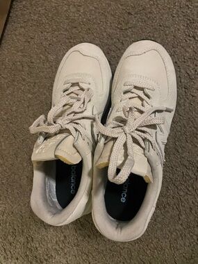 New Balance Off-White Women's Sneakers with Black Insole